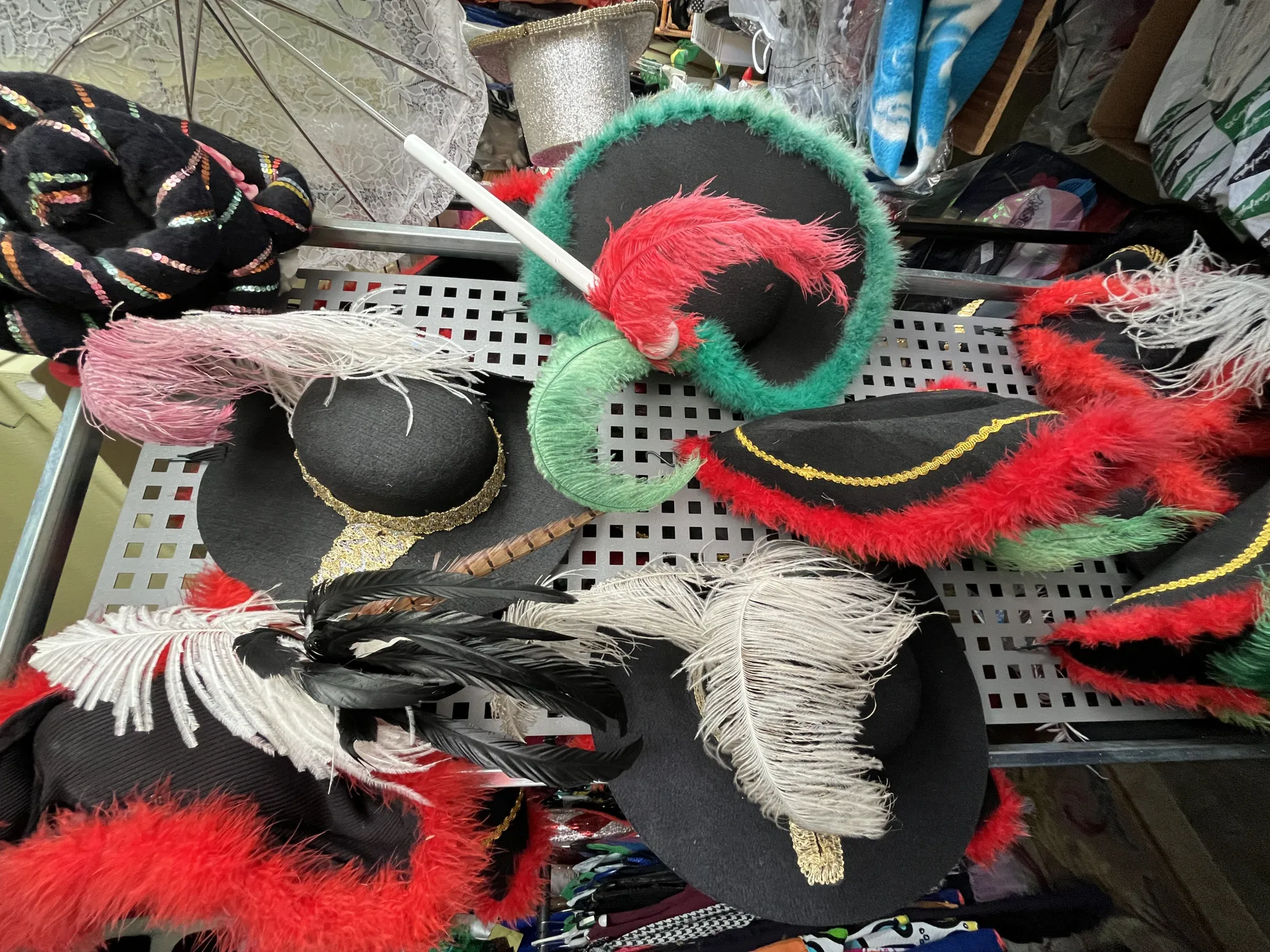 Disfraz sombreros 051